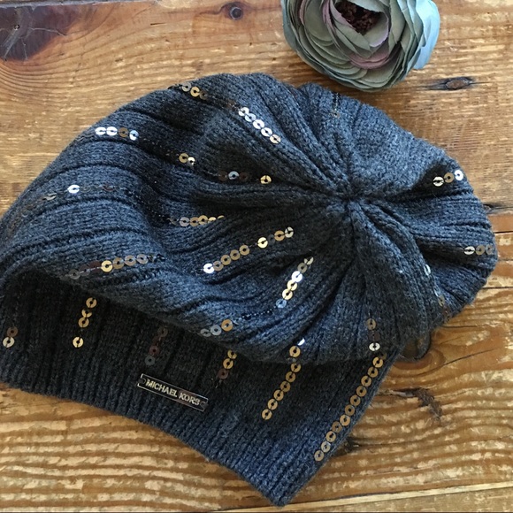 MICHAEL Michael Kors Ribbed Sequin Beanie - Picture 5 of 6